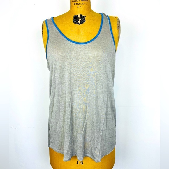 Tresics Luxe Twist Back Tank Top, Athletic Top, NWT, Size Medium, Gray with Blue - Picture 2 of 10